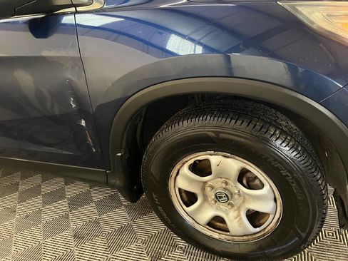 Used 2015 Honda CR-V LX image 14