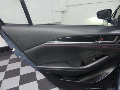 Used 2021 MAZDA MAZDA6 Carbon Edition image 24