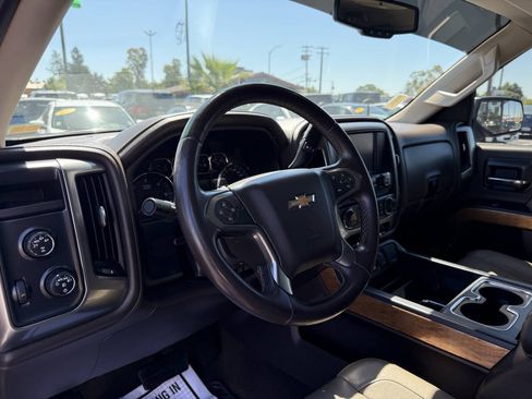 Used 2015 Chevrolet Silverado 1500 LTZ w/ Texas Edition, 1LZ Trim AWD/4WD image 17