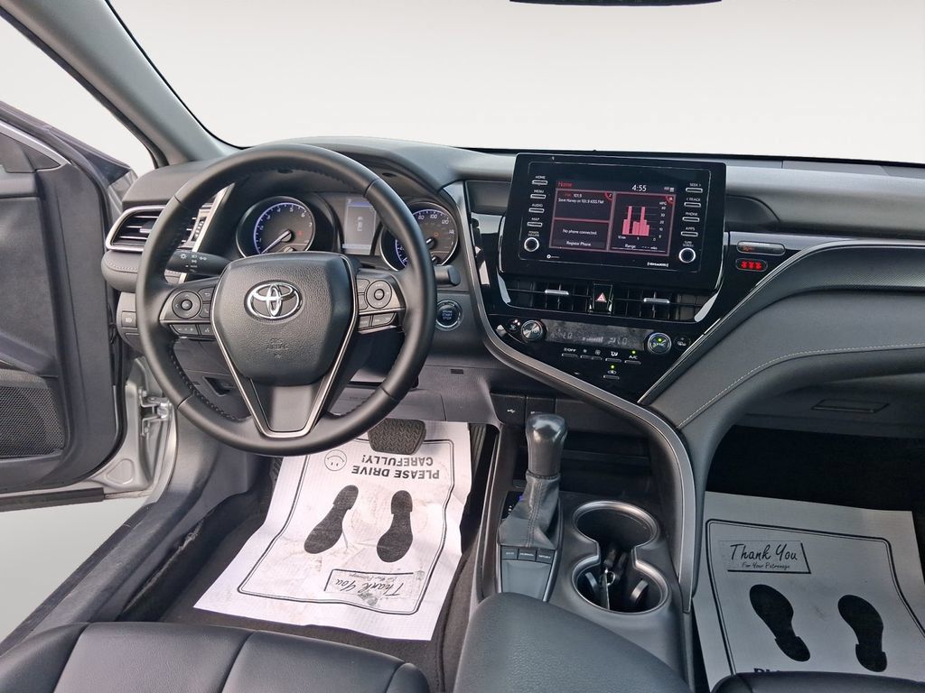 Used 2023 Toyota Camry SE w/ Convenience Package FWD image 11