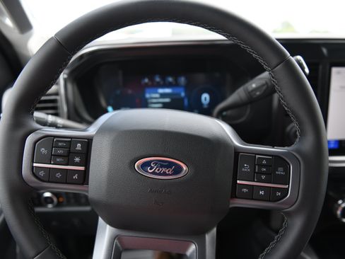 New 2026 Ford F250 Lariat w/ Lariat Premium Package AWD/4WD image 19