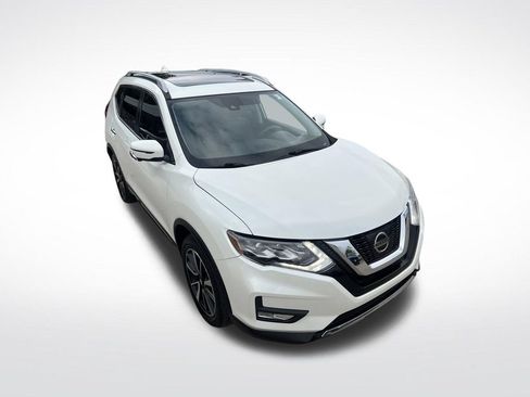 Used 2017 Nissan Rogue SL w/ SL Premium Package AWD/4WD image 38