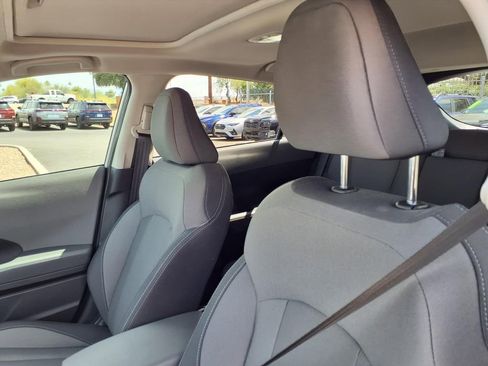 Certified 2025 Subaru Crosstrek 2.0i Premium image 25