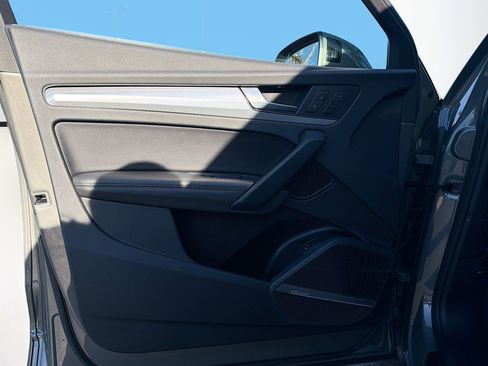 Used 2023 Audi Q5 2.0T Premium Plus image 22