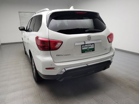Used 2019 Nissan Pathfinder SV FWD image 6