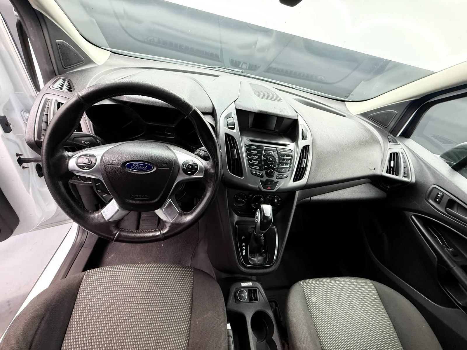 Used 2016 Ford Transit Connect XL FWD image 25