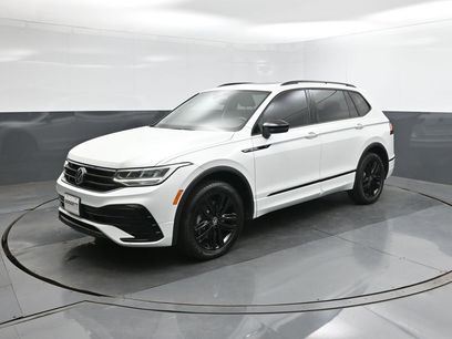 Used 2022 Volkswagen Tiguan SE R-Line