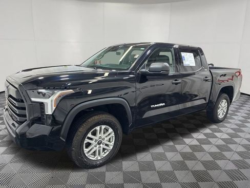 Used 2024 Toyota Tundra SR5 AWD/4WD image 4