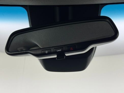 Used 2022 Kia Niro EX w/ Cold Weather Package image 32