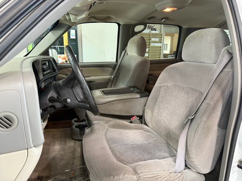 Used 2002 Chevrolet Suburban LS w/ Trailer Pkg AWD/4WD image 9
