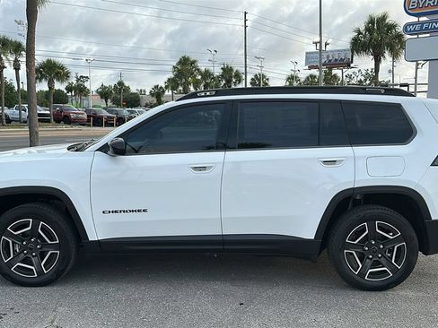 New 2026 Jeep Cherokee Laredo AWD/4WD image 3