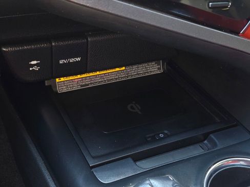 Used 2019 Toyota Camry XSE FWD image 21