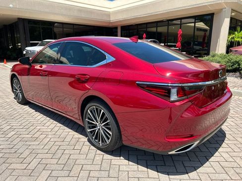 Certified 2025 Lexus ES 350 w/ Premium Package FWD image 5