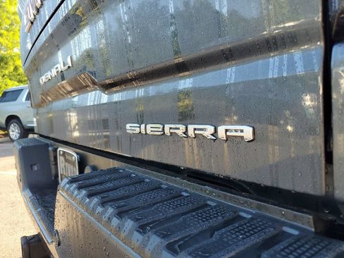 Used 2021 GMC Sierra 1500 Denali w/ Technology Package AWD/4WD image 7