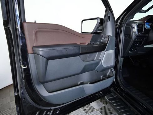 Used 2021 Ford F150 Lariat w/ Equipment Group 502A High AWD/4WD image 17