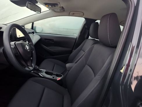Used 2024 Toyota Corolla LE FWD image 6