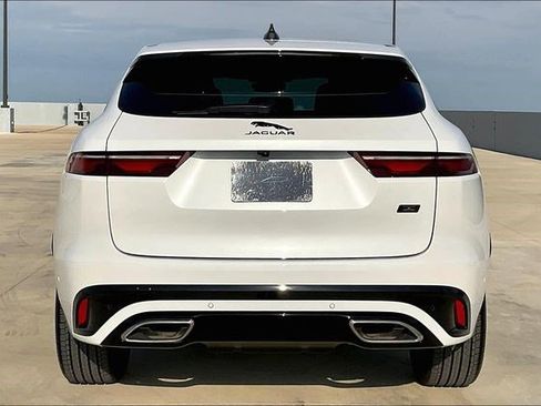 New 2026 Jaguar F-PACE R-Dynamic S image 4