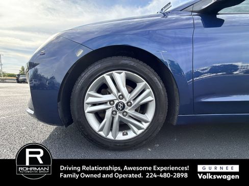 Used 2019 Hyundai Elantra SEL FWD image 10