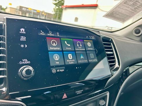 Used 2019 Honda Pilot Touring image 25