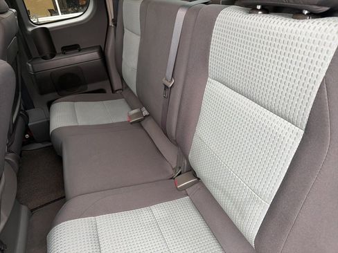 Used 2006 Nissan Titan SE image 11