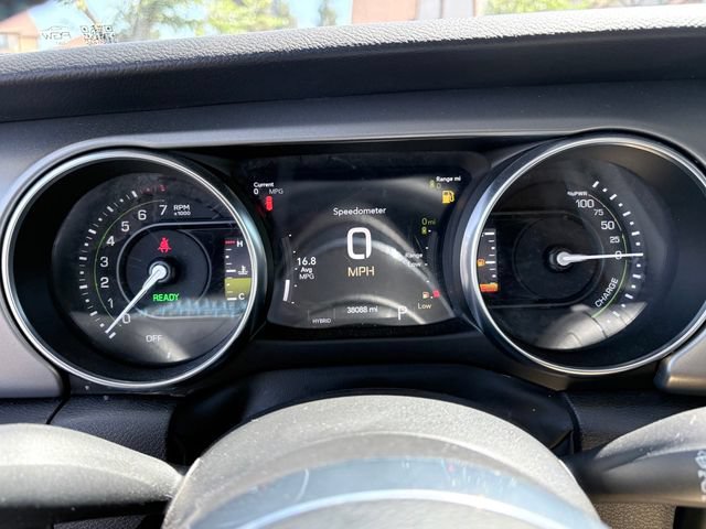 Used 2023 Jeep Wrangler Unlimited Rubicon 4xe AWD/4WD image 23