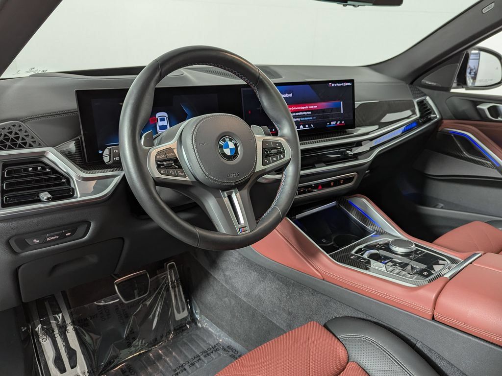 Used 2026 BMW X6 M60i AWD/4WD image 18