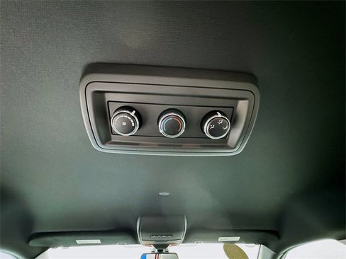 Used 2019 Dodge Grand Caravan SXT image 22