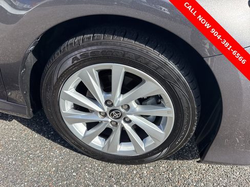 Used 2023 Toyota Camry LE image 22