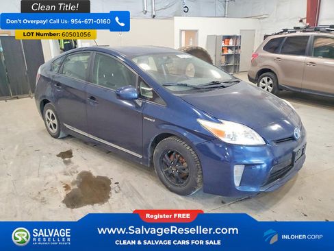 Used 2014 Toyota Prius Two FWD image 5