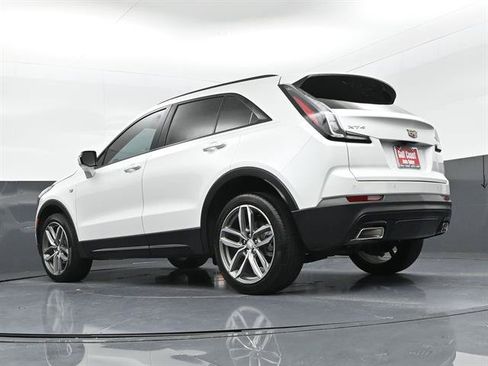 Used 2023 Cadillac XT4 Sport w/ Cold Weather Package FWD image 33