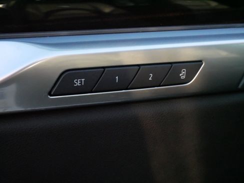 Certified 2025 Cadillac Escalade Luxury w/ LPO, Floor Liner Package image 19