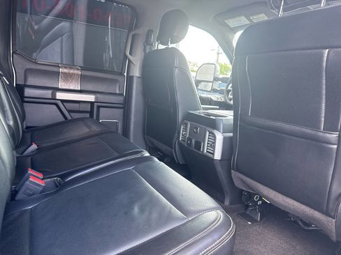 Used 2017 Ford F250 Lariat w/ Chrome Package AWD/4WD image 25