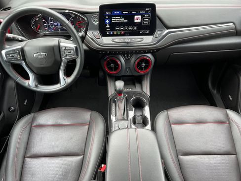 Certified 2023 Chevrolet Blazer RS w/ Driver Confidence II Package image 3