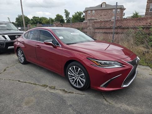 Used 2019 Lexus ES 350 w/ Accessory Package 2 FWD image 3
