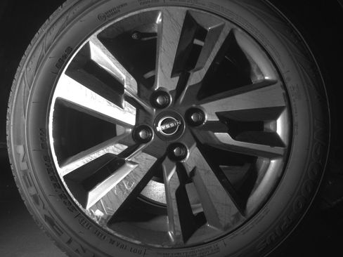 Used 2025 Nissan Versa SV FWD image 15