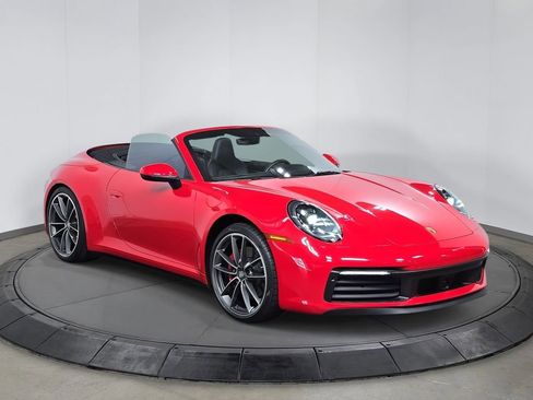 Used 2020 Porsche 911 Carrera S image 9