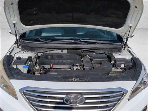 Used 2016 Hyundai Sonata SE FWD image 19