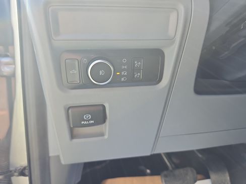 Used 2024 Ford F150 XLT w/ Tow/Haul Package AWD/4WD image 18