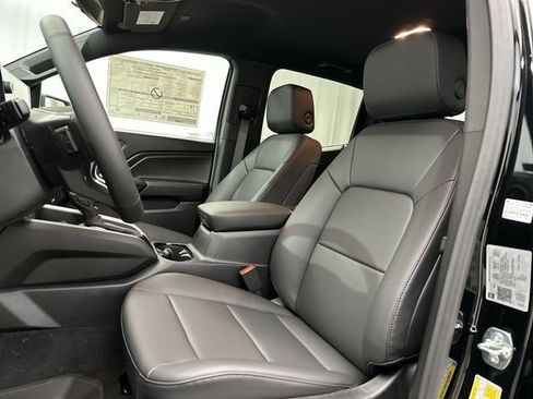 New 2026 Chevrolet Colorado Trail Boss AWD/4WD image 14