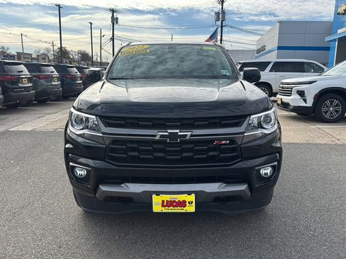 Used 2022 Chevrolet Colorado Z71 image 2