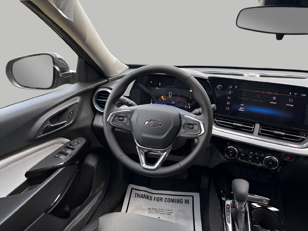 New 2026 Chevrolet Trax LT w/ Midnight Edition FWD image 9