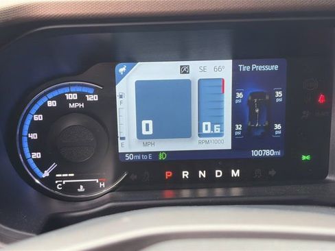 Used 2022 Ford Bronco Outer Banks w/ Sasquatch Package AWD/4WD image 18