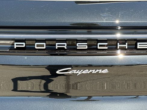 New 2026 Porsche Cayenne E-Hybrid AWD/4WD image 40