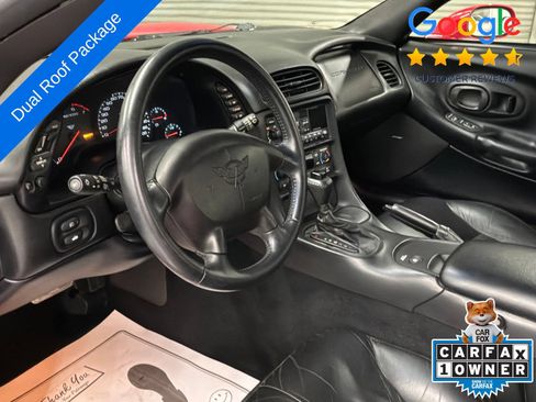 Used 2000 Chevrolet Corvette Coupe w/ Roof Pkg RWD image 14