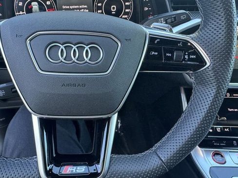 Certified 2022 Audi RS 6 AWD/4WD image 24