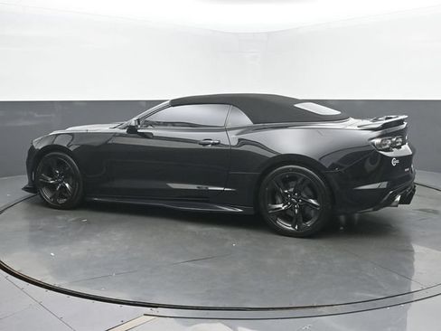 Used 2020 Chevrolet Camaro SS RWD image 3
