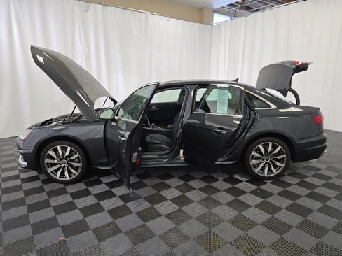 Used 2023 Audi A4 2.0T Premium w/ Convenience Package image 12