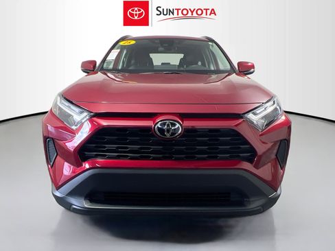 Used 2025 Toyota RAV4 XLE w/ Convenience Package FWD image 10