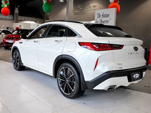 Used 2022 INFINITI QX55 Essential w/ Proassist Package image 7