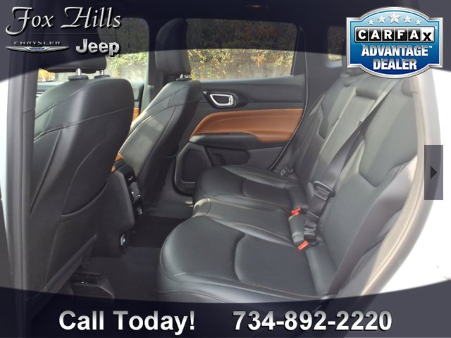 Certified 2024 Jeep Compass Limited w/ Sun and Sound Group AWD/4WD image 11